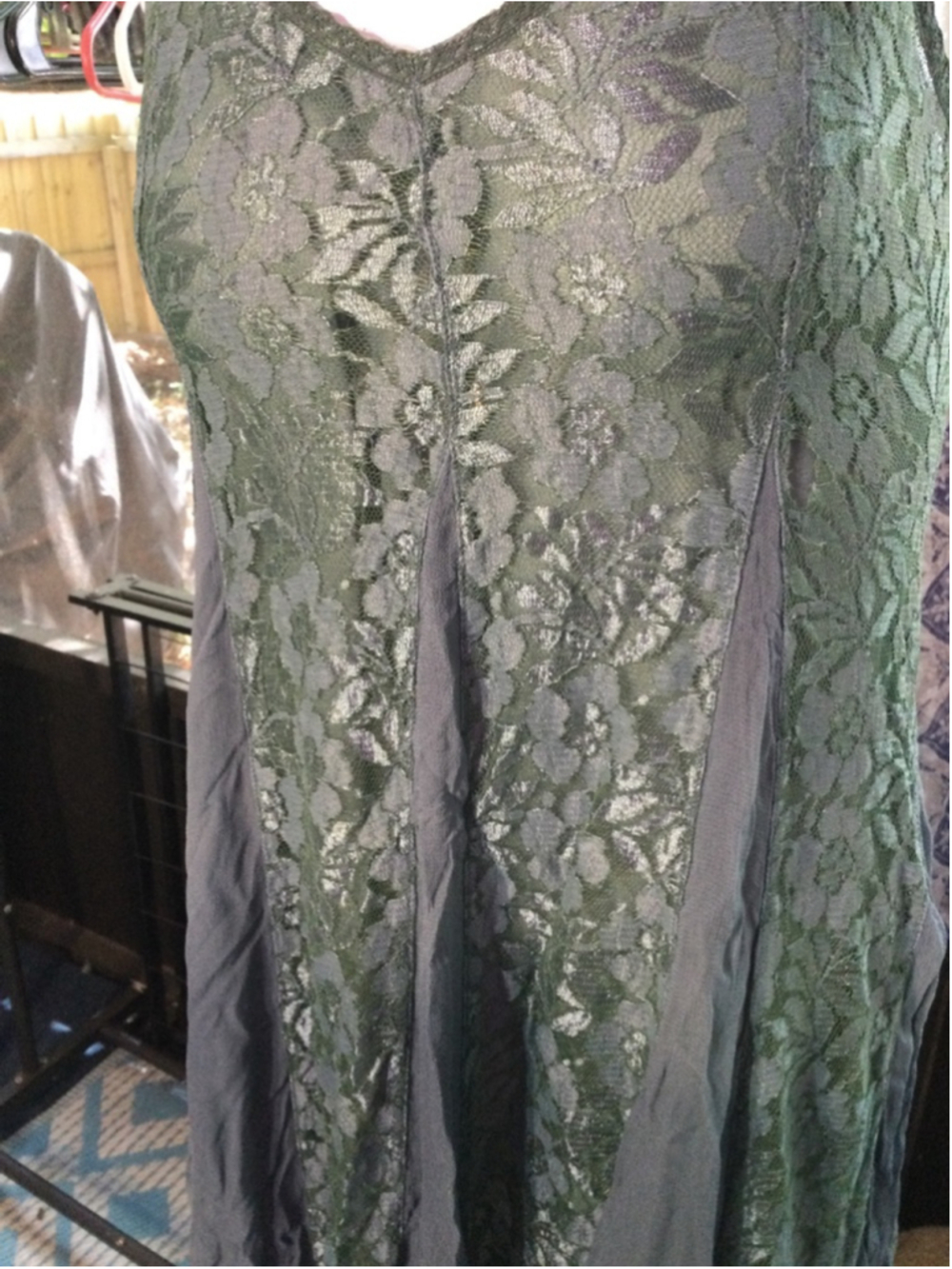 Women's FOREVER 21 Green Lace Maxi Dress L - Picture 3 of 5